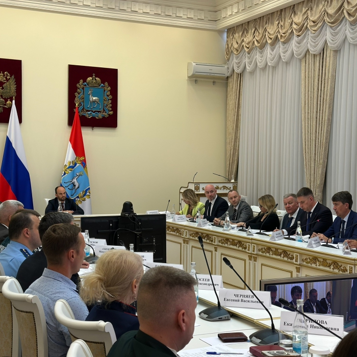 В Правительстве региона обсудили вопросы повышения устойчивости экономики