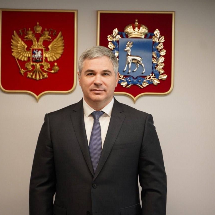 МИНИСТР ЭКОНОМИЧЕСКОГО РАЗВИТИЯ И ИНВЕСТИЦИЙ САМАРСКОЙ ОБЛАСТИ ДМИТРИЙ БОГДАНОВ ПОЗДРАВИЛ ЖИТЕЛЕЙ РЕГИОНА С ДНЕМ РОССИИ